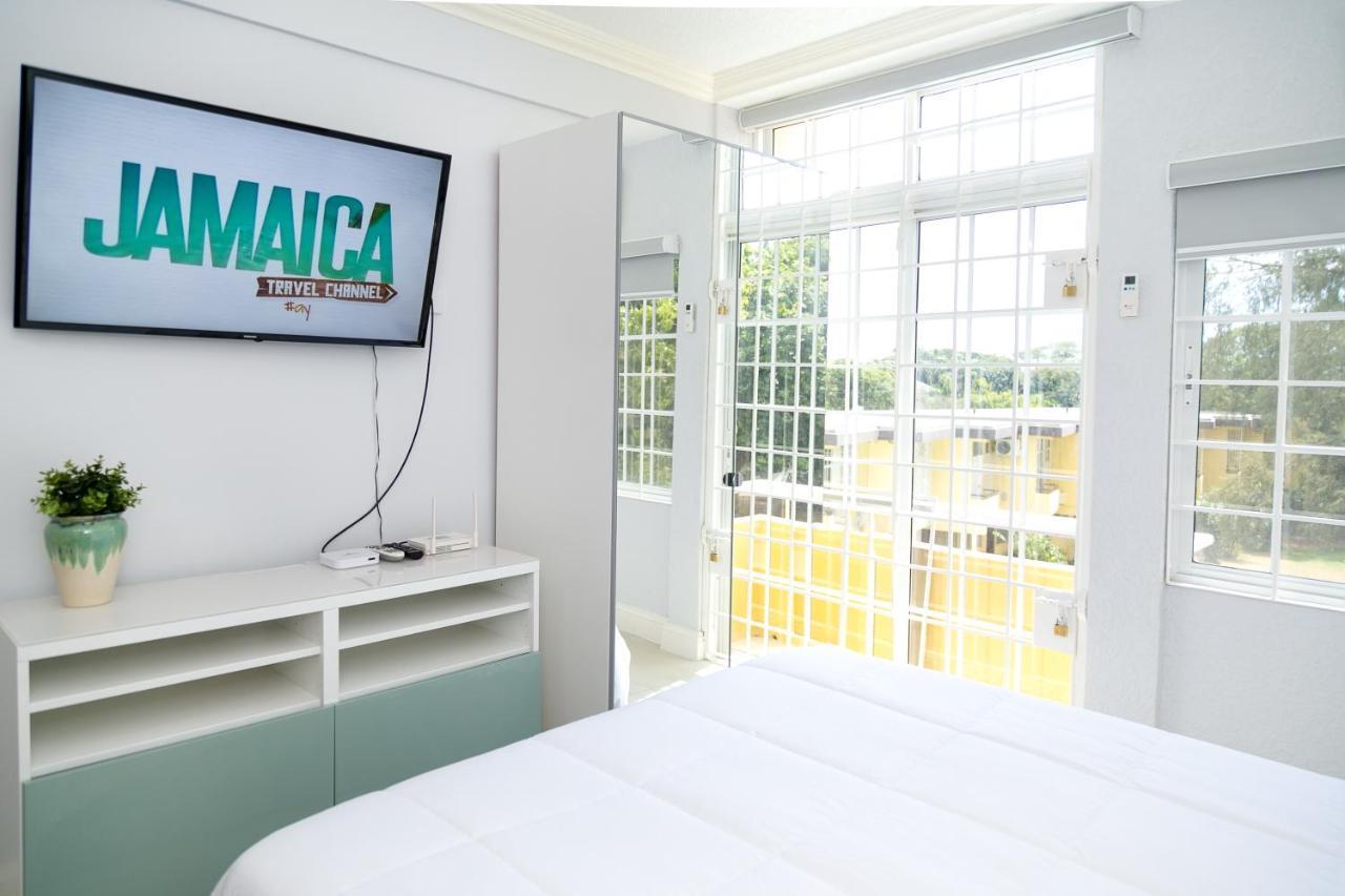 Choose To Be Happy At Seymour # 9 And #16 - Studio Apartments Kingston Esterno foto